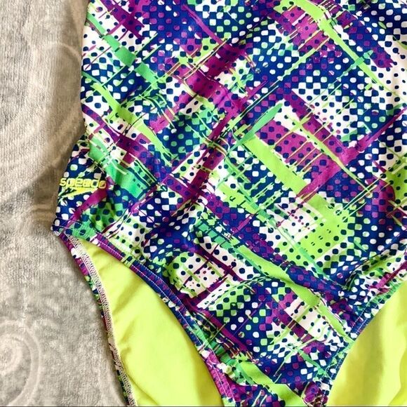 Womens Speedo One Piece   - Picture 3 of 3